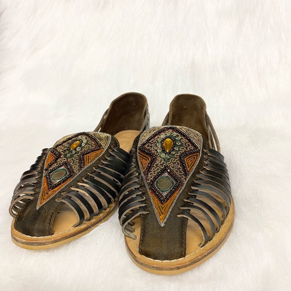 CL by Laundry Huaraches Sandals